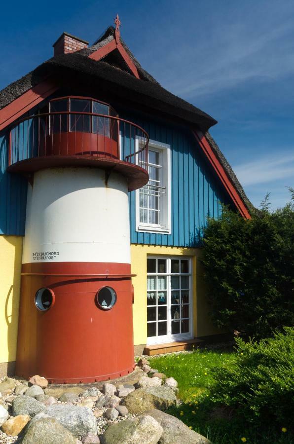 "Leuchtturmhaus" By Ferienhaus Strandgut Born Exterior photo